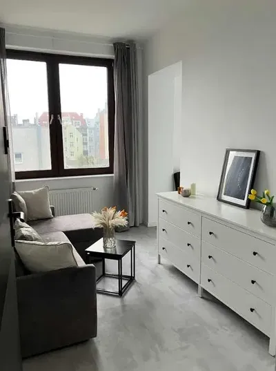 Wynajmę kawalerkę z osobną kuchnią - w centrum Bydgoszczy! - miniatura 2