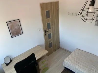 Pokój 1osobowy dwie łazienki centrum Saski od lipca - miniatura 3