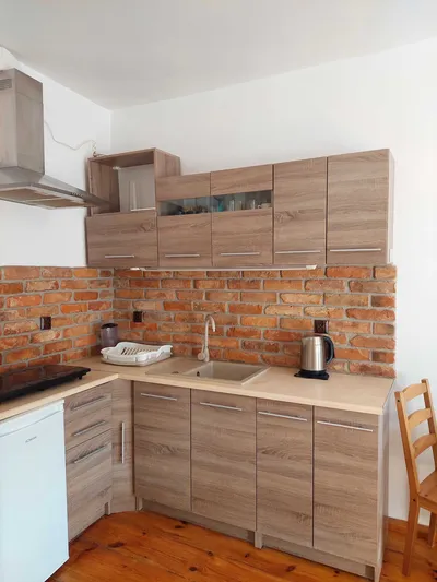 Bardzo atrakcyjne klimatyczne, dwupokojowe mieszkanie na starówce - miniatura 4