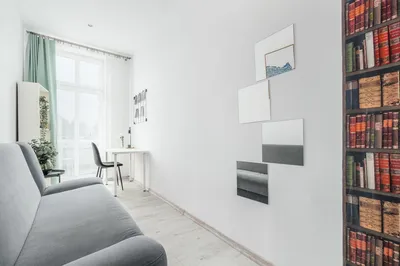 Komfortowy pokój z balkonem, ul. Wielkopolska 23. - miniatura 2