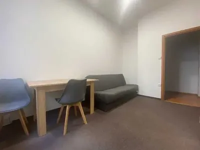 Do najmu pokój przy Starym Rynku ul. Woźna - miniatura 2