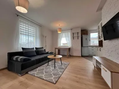 Stawki 3 pokoje na wynajem, przestronny balkon - miniatura 2