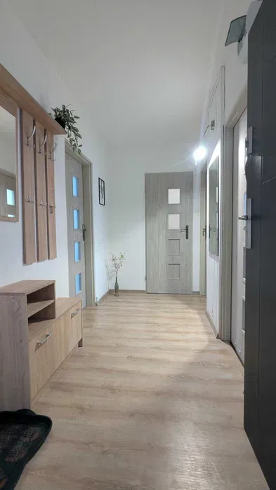 Wnajmę 2 pokojowe (52m²)mieszkanie blisko centrum - miniatura 4