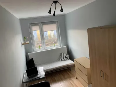 Pokój jednoosobowy w mieszkaniu studenckim Piątkowo - miniatura 5