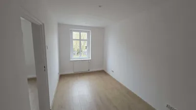 Dwa pokoje z aneksem kuchennym, po remoncie - miniatura 5