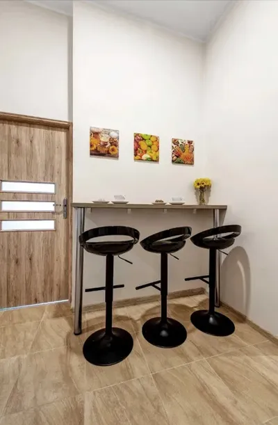 Pokój w mieszkaniu Łódź Śródmieście blisko Politechniki Wólczańska - miniatura 2