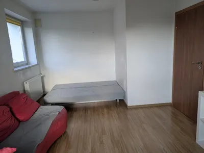 Pokój w bloku obok łazienek królewskich - miniatura 2