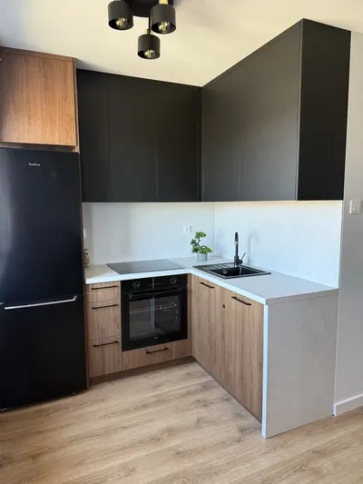 Mieszkanie 2 pokoje 40m² - miniatura 2