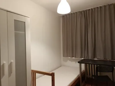 1-osobowy pokój młodym pracującym, studentom - miniatura 3