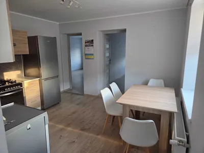 Mieszkanie 90m2 + 30m2 w centrum Osięcin - miniatura 3
