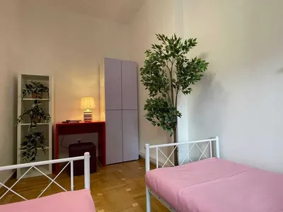 750 злотых месяц. VIP общежитие Варшава Ursynów Hostel ! Хостел