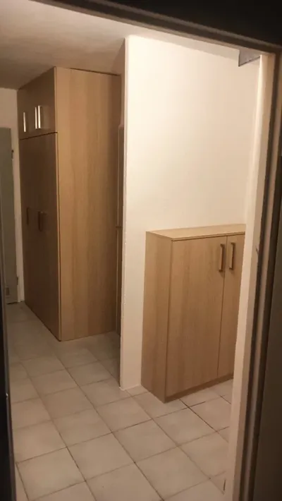 4pokojowe mieszkanie na Kozanowie - miniatura 3