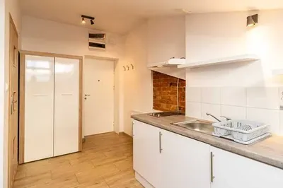 Studio z dostępem do ogrodu, blisko SWPS, bez prowizji - Paca 10 - miniatura 3