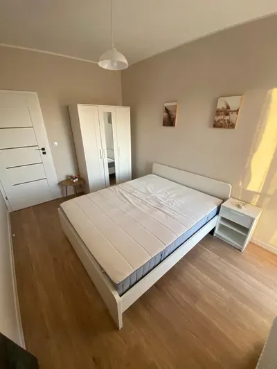 Nowoczesne, 3-pokojowe mieszkanie z 2 balkonami i garażem - miniatura 4