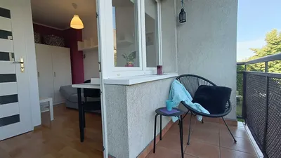 Przytulny pokój z balkonem. Śródmieście Katowic - miniatura 3