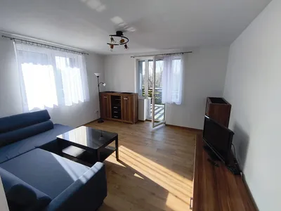 Mieszkanie w domu, pierwsze piętro - miniatura 5