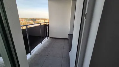 Wynajmę, wynajem 2 Pokojowe Mieszkanie z parkingiem ul. Lubicka - miniatura 4