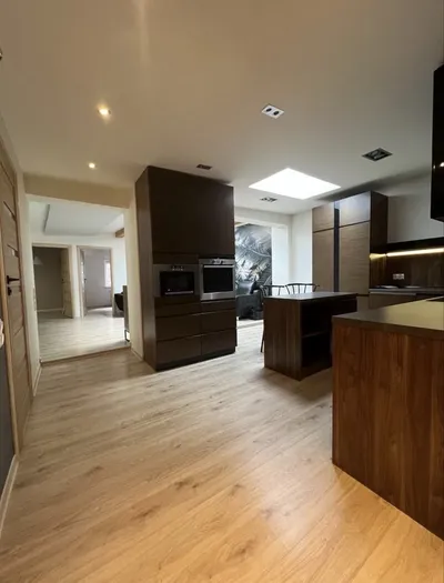 Mieszkanie 84m2 w odrestaurowanej kamienicy - miniatura 4