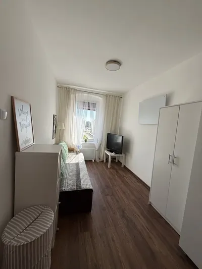 2 niezależne pokoje po remoncie | klima | zmywarka | internet w cenie | Poznań – Starołęka - miniatura 3