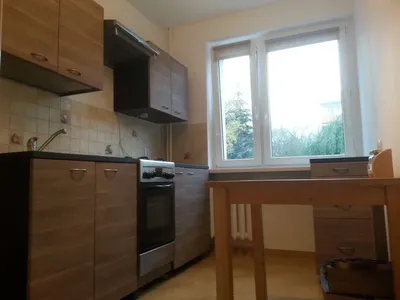 Pokój na os. Jana III Sobieskiego, niski blok - miniatura 3