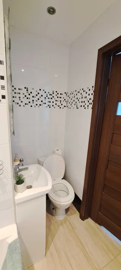3 pokojowe mieszkanie w świetnej lokalizacji do wynajęcia na Kalinie - miniatura 5