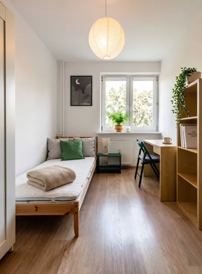 Retkinia, Wyszyńskiego 43, przestronne 4 pokoje, balkon, parking - miniatura 2