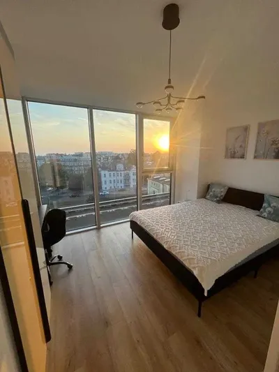 Apartament 49m2 - SKY GARDEN -najlepsza lokalizacja, klimatyzacja i miejsce parkingowe - miniatura 2
