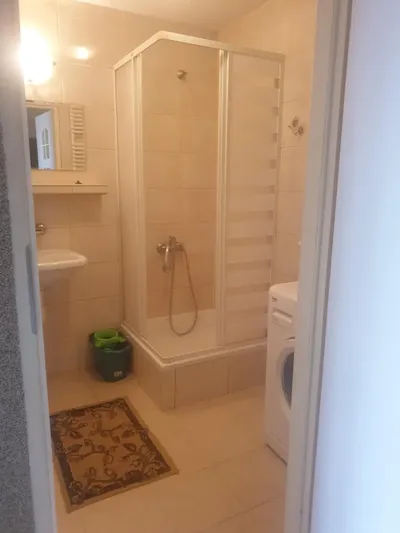 Pokój dwuosobowy do wynajecia - miniatura 4