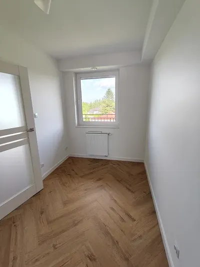 Mieszkanie 32m2 plus miejsce parkingowe ul. Dożynkowa, Ponikwoda - miniatura 3