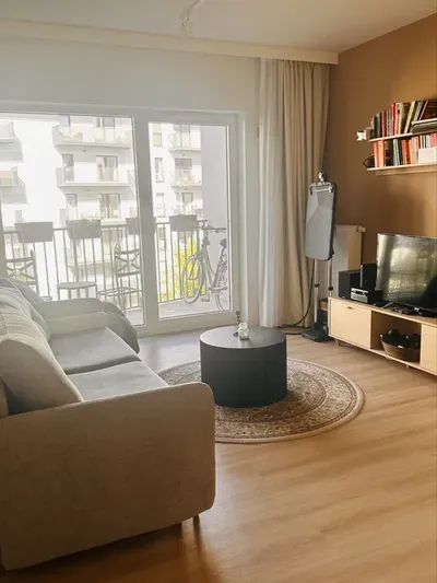 | Bohema | 2 pokoje | Metro Szwedzka 4 min | Balkon | 43 m² | dłuższy wynajem | - miniatura 3