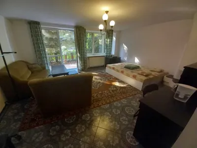 Pokój dwuosobowy duży blisko UR i WSPIA - miniatura 2