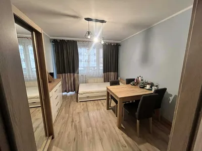 Pokój jednoosobowy z balkonem Rzeszów al. Niepodległości 1 - miniatura 2