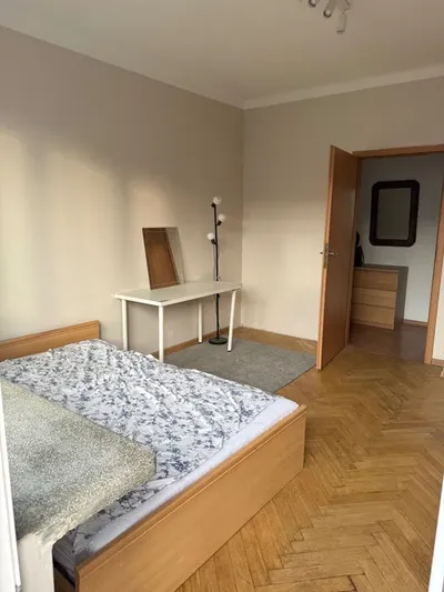 Wynajmę mieszkanie bezpośrednio PL BANKOWY centrum 2 pokoje oddzielna kuchnia parking - miniatura 5