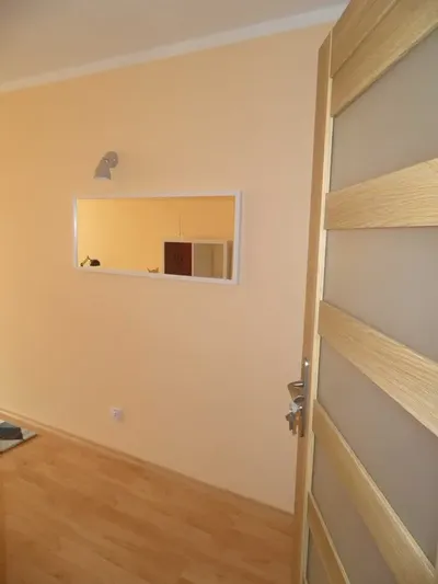 Pokój w mieszkaniu 3 pokojowym centrum - miniatura 2