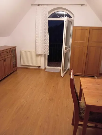 Mam do wynajęcia pokój w domu jednorodzinnym. - miniatura 5