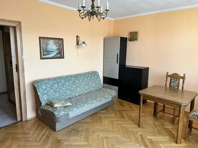 Jasny, duży pokój z loggią i widokiem – Żabianka, blisko SKM - miniatura 2