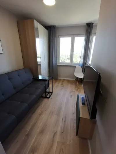Kawalerka Ku Sloncu - miniatura 3