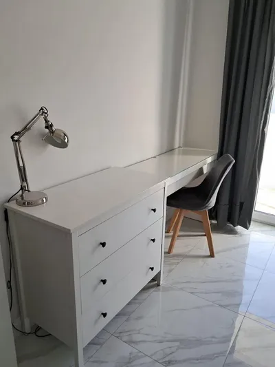 Wynajem pokoju dla studentki - miniatura 3
