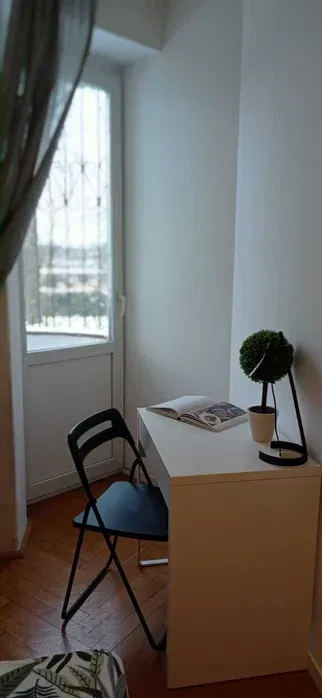 Pokój jednoosobowy z balkonem ul. Walecznych 28 od zaraz - miniatura 2
