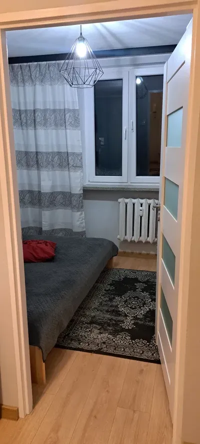 Wynajmę mieszkanie na Piasta - miniatura 2