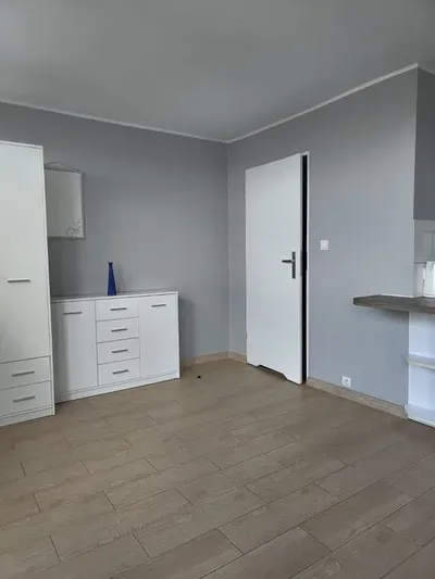 Kawalerka w centrum Szczecina obok Kaskady - miniatura 5