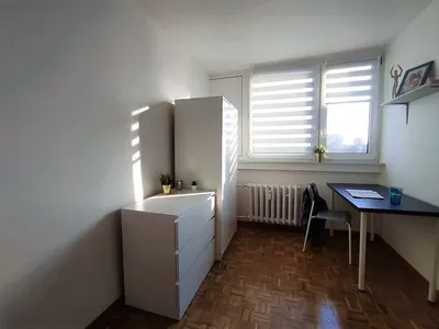 Pokój jednoosobowy - ul. Radosna 20 - centrum - miniatura 4
