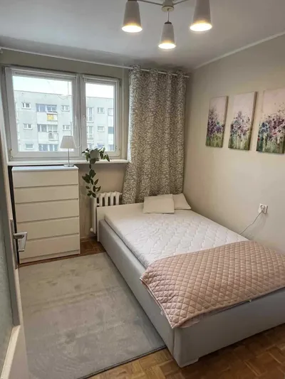 4 - pokojowe mieszkanie 55 m2 Wrocław Fabryczna - miniatura 4