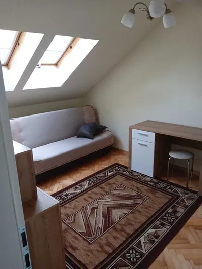Wynajmę pokój i 20m2 blisko Uniwersytetu Medycznego ul Hiacyntowa - miniatura 2
