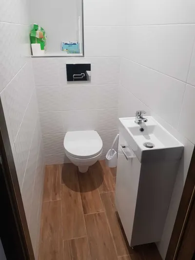 Wynajmę pokój w ścisłym centrum w 3 pokojowym mieszkaniu - miniatura 5