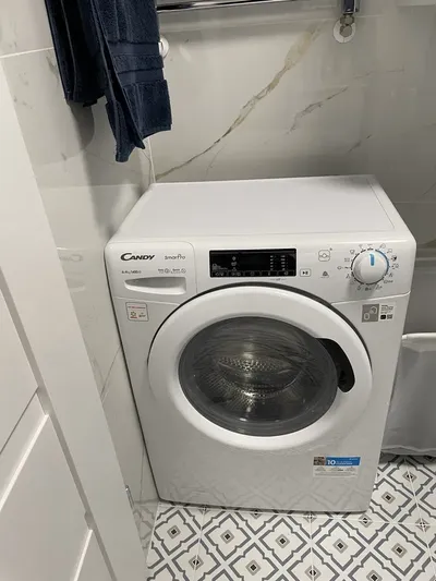 Wynajme w pelni wyposazone ,wysoki standard, studio 30 m2 , parter na Starym Miescie w Lublinie, 150 m od Zamku. - miniatura 5
