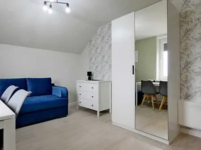 Przytulna kawalerka pet-friendly, brak prowizji - Jaworzniaków 8, w pobliżu stacji PKP Rembertów - miniatura 3