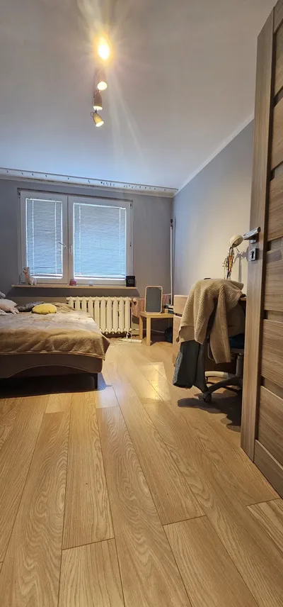 Pokój na wynajm. Bardzo dobra lokalizacja - miniatura 5