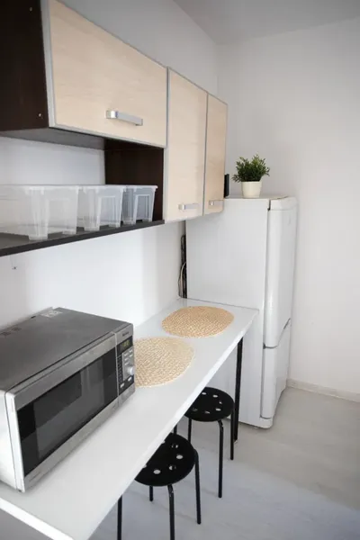 Pokoj na Chrobrego 28 dla osob studiujacych lub pracujacych - miniatura 5