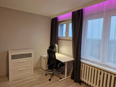 Blisko Warty! Duży pokój 16m2, TV, po remoncie -umeblowany - wynajem! Poznań Rataje - os. Piastowskie 61 - miniatura 2